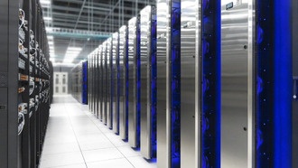 SK hynix и Tesla обсуждают сделку на 725 млн долларов