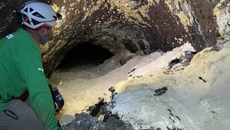 Исследование вулканических пещер продвигает поиски жизни на Марсе