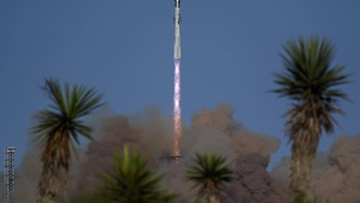 SpaceX запускает ракету Starship, но не будет ловить ускоритель