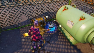 Как летать на ракете в Fortnite