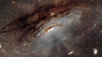 «Уэбб» изучает ветры чёрных дыр