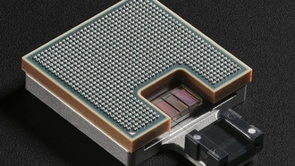 IBM разрабатывает комплексное оптическое соединение для центров обработки данных