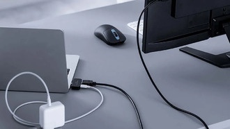 Беспроводной приемник для мыши — это мини-док-станция с выходом HDMI и USB Type-C