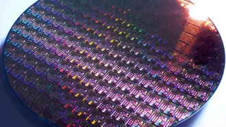 В этом году Индия планирует выпустить свой первый полупроводниковый чип на базе 28 нм