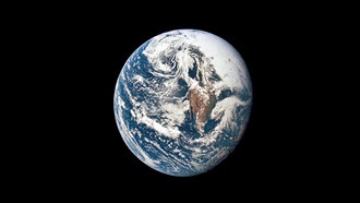 Почему астероид 2024 YR4 вряд ли столкнется с Землей в 2032 году и как ученые отслеживают это