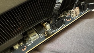 Несчастный владелец ASUS ROG Astral GeForce RTX 5090 OC сообщает о возгорании