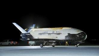 Возвращение X-37B после 434 дней полёта