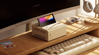 Ayaneo улучшил мини-ПК AM01S с сенсорным экраном