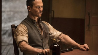 Актёр Джонатан Такер, известный по сериалу «Мир Дикого Запада», снимется в шоу «Я найду тебя»