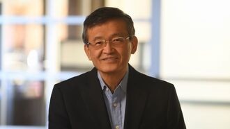 Гендиректор Intel потерял 5 млн долларов