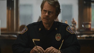 Первые кадры из шоу „Дым“ с Тэроном Эджертоном на Apple TV+