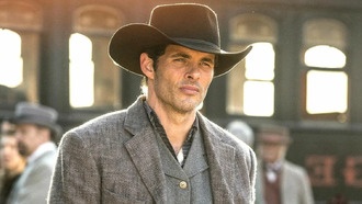 Джеймс Марсден — во втором сезоне «Друзья и соседи»