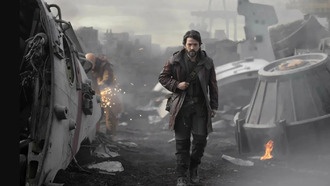 Актёра Диего Луну задержали в аэропорту из-за бластера