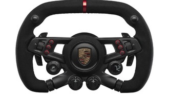 Fanatec представляет рулевое колесо CSL Elite для Porsche Vision GT