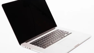 Пересмотр роста поставок ноутбуков в 2025 году