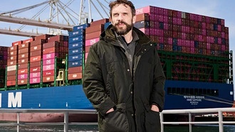 Как новые пошлины Трампа ударили по грузовым перевозкам