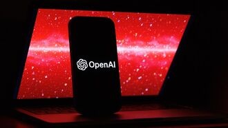 OpenAI отказалась от полного перехода на коммерческую модель