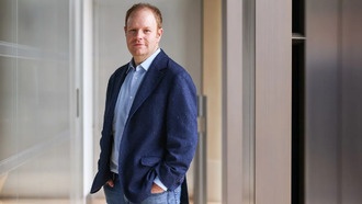 Состояние основателя Rippling Паркера Конрада превысило $2 млрд после нового раунда финансирования