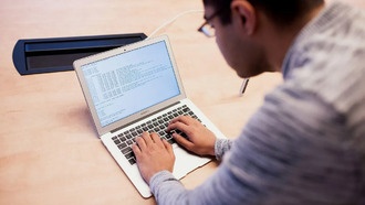 Республиканцы в США предложили запретить штатам регулировать ИИ в рамках налогового законопроекта