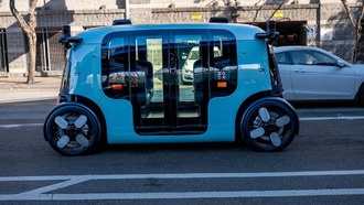 Zoox от Amazon расширяет испытания роботакси в Атланте, конкурируя с Waymo
