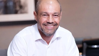 Основатель Karooooo стал новым миллиардером Африки благодаря системе отслеживания угнанных авто