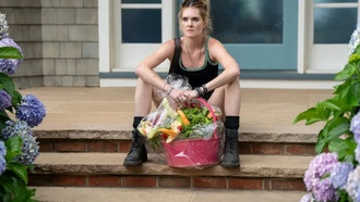 Меган Фэйхи сравнила свой новый сериал «Сирены» с «Белым лотосом»