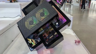 Azza представила необычный корпус Distorted Cube на Computex 2025