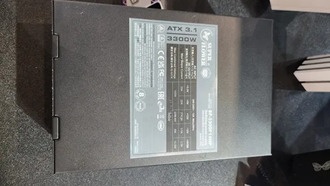 Super Flower представила мощный 3300W блок питания для четырёх RTX 5090