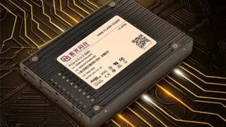Китайская компания Tsinghua Unigroup представила полностью локализованный SSD E5200 PCIe 5.0 для корпоративного сегмента