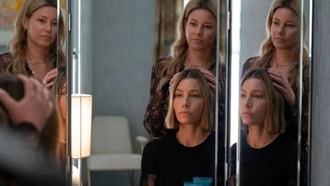 Критики высоко оценили сериал «Лучшая сестра» с Джессикой Бил и Элизабет Бэнкс