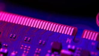 Новый форм-фактор SSD E2: до 1 ПБ памяти и 80 Вт энергопотребления