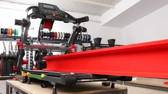 Беговая дорожка превращена в гигантский 3D-принтер с бесконечной областью печати