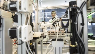 Препарат, созданный искусственным интеллектом, показал эффективность в лечении легочного фиброза