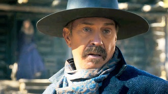 Актер Глинн Турман рассказал о съемках третьей части «Горизонты» и задержке второй части