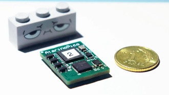 Польский инженер создал миниатюрный компьютер Atari размером с почтовую марку