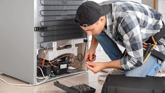 Что делать, если холодильник начал гудеть?