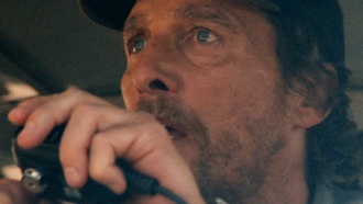 Мэттью Макконахи возвращается в кино после 6-летнего перерыва в триллере «Потерянный автобус»