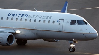 United Airlines временно отключила Starlink на региональных самолетах из-за помех