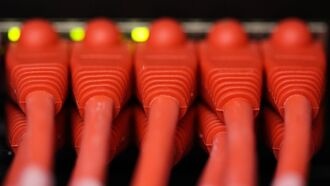 Управляющий фондом GQG сокращает инвестиции в ИИ из-за проблем с дата-центрами