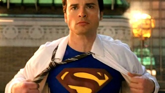 Дэвид Коренсуэт рассказал о влиянии Тома Уэллинга на его образ Супермена