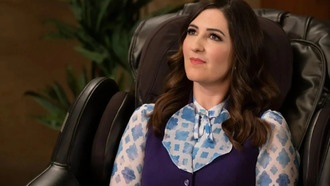 ДʼАрси Карден сыграет в сериале «Пятизвездочный уикэнд»