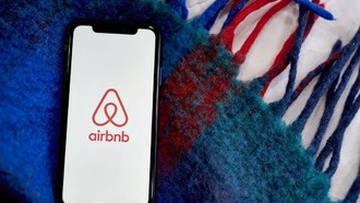 Airbnb запускает FIFA-тематические туры для болельщиков ЧМ-2026