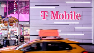 SoftBank планирует привлечь $4,9 млрд за счёт продажи акций T-Mobile