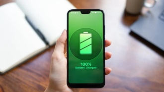 Эксперт опроверг мифы о вреде быстрой зарядки для смартфонов
