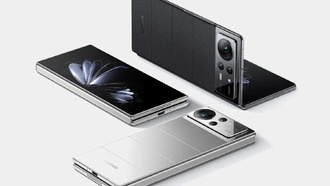 «Ред софт» анонсировала складной смартфон и выход на массовый рынок