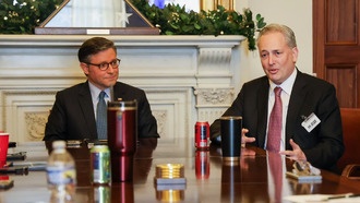 Советник Белого дома по криптовалютам и ИИ предупреждает, что Китай догоняет США