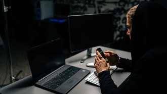 Мошенники используют CRM-системы для создания фальшивых документов в реальном времени