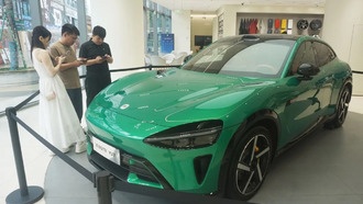 Xiaomi представила свой первый электрический кроссовер YU7