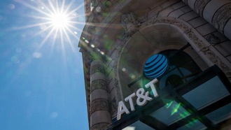 AT&T делает ставку на оптоволокно в борьбе за интернет-трафик