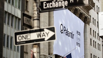 Акции Palantir продолжают расти, а шорт-игроки терпят убытки